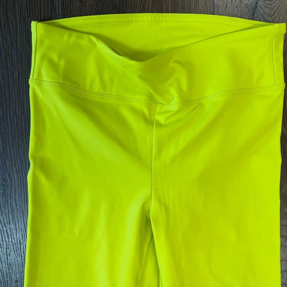 Koral high rise blackout legging SZ MED - Picture 4 of 6